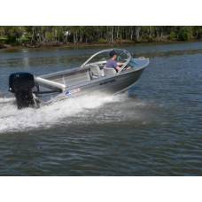 Алюминиевая лодка Quintrex 455 Coast Runner
